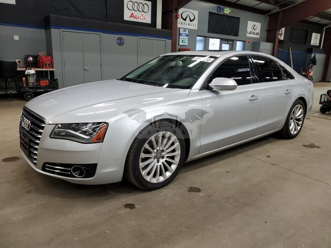Audi A8 QUATTRO 4.0L 8 2014