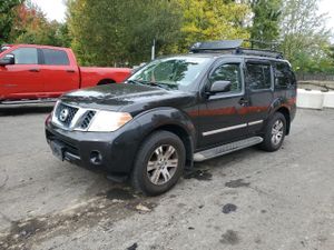 Nissan Pathfinder S 4.0L 6 2011