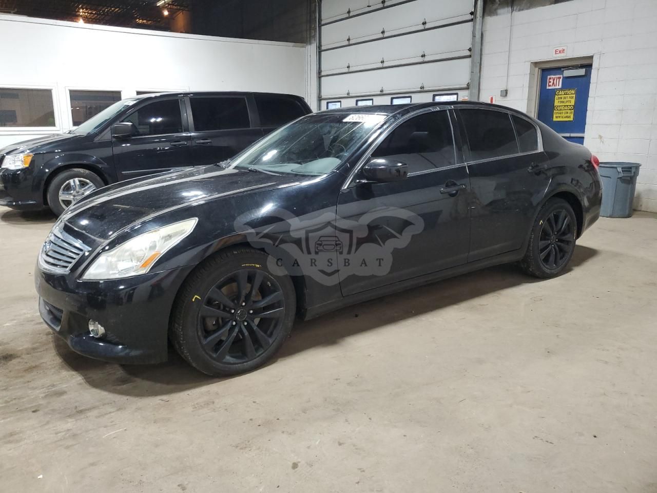 Infiniti G37 3.7L 6 2013