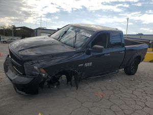 RAM 1500 ST 5.7L 8 2013