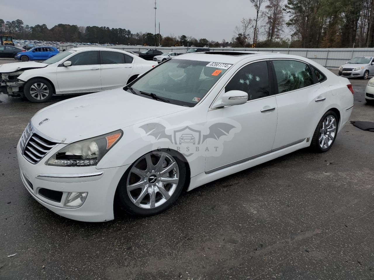 Hyundai Equus SIGNATURE 5.0L 8 2013