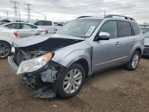Subaru Forester 2.5X PREMIUM 2.5L 4 2012