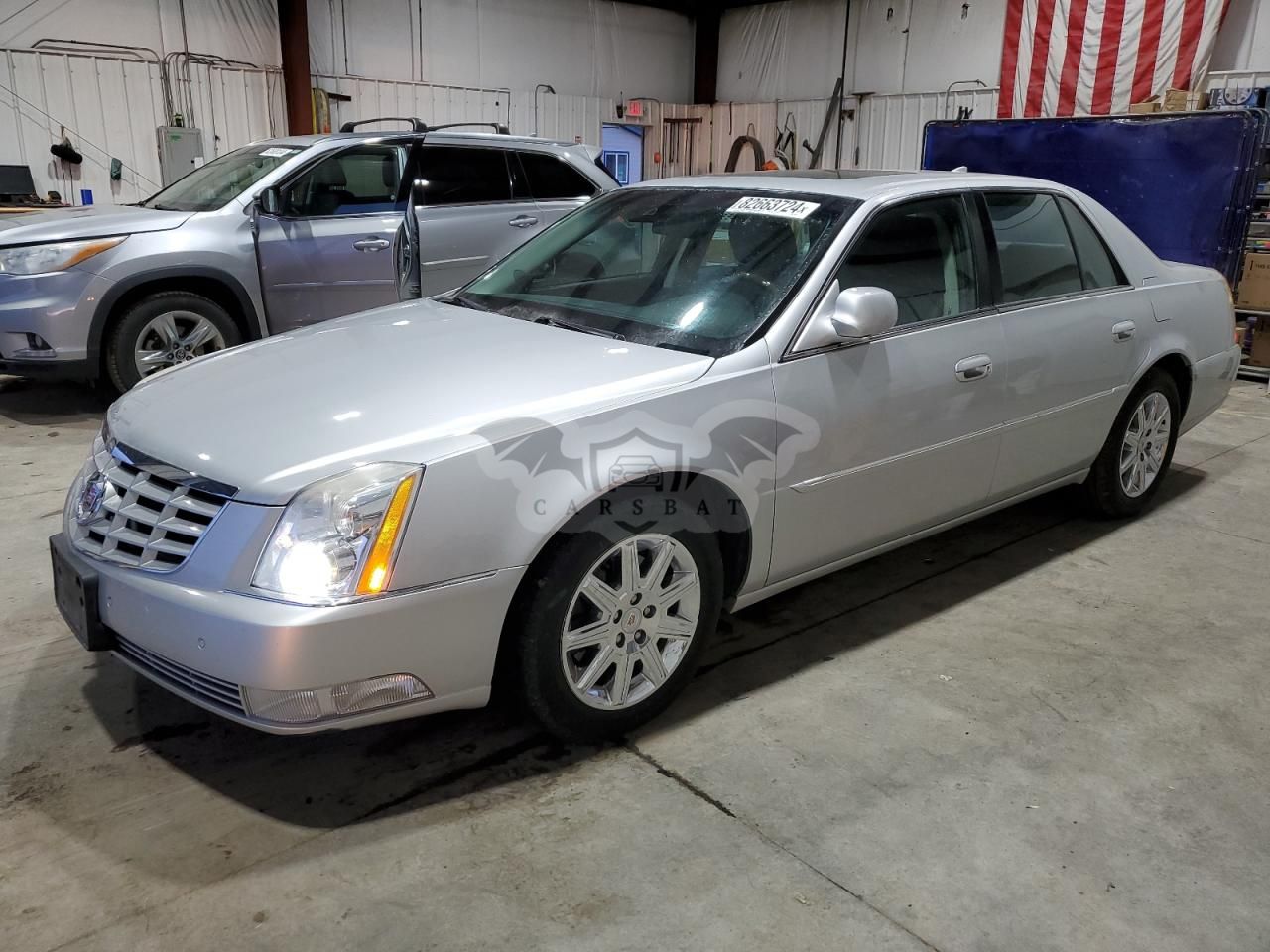 Cadillac DTS 4.6L 8 2011
