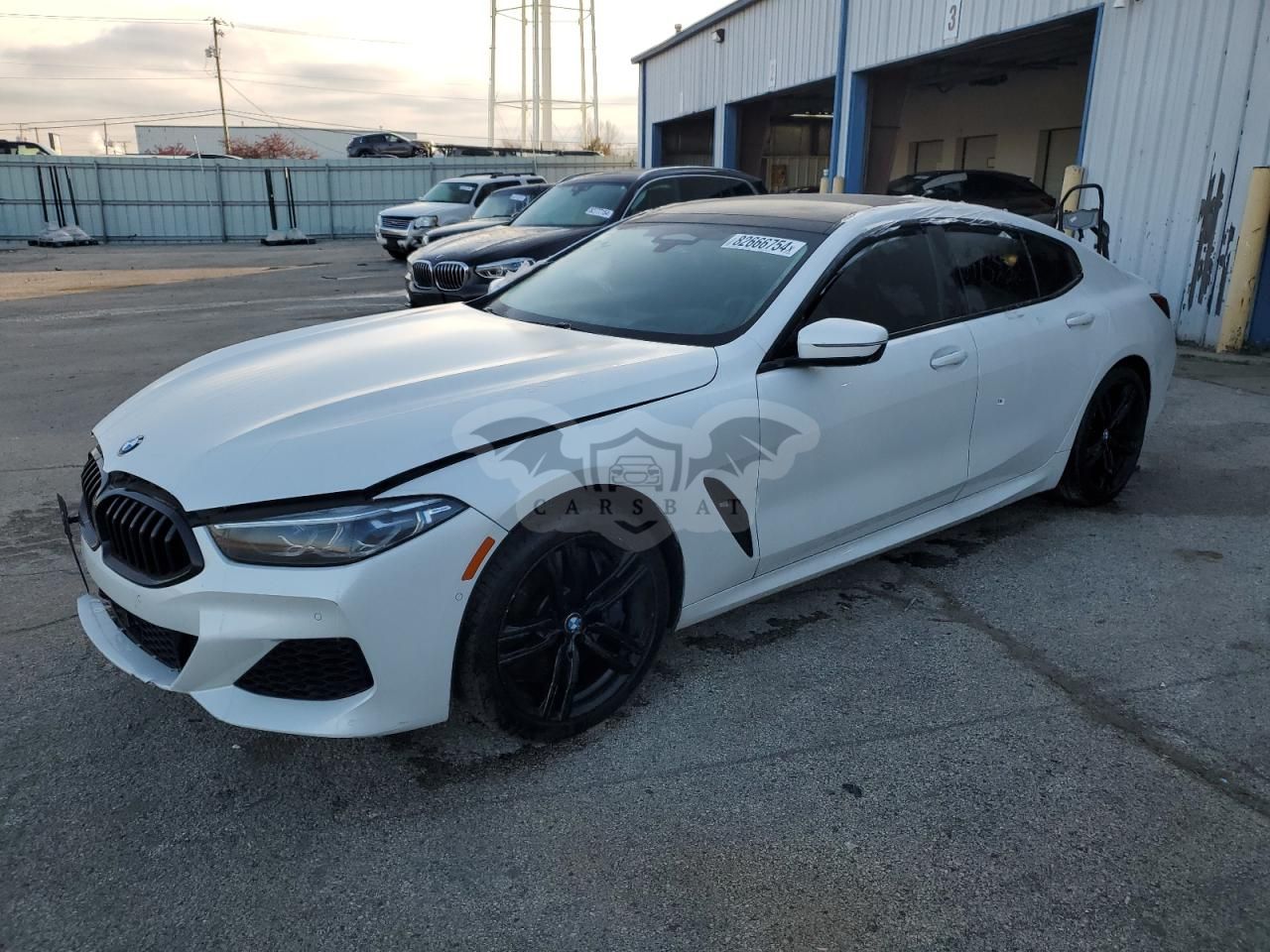 BMW M8 4.4L 8 2020