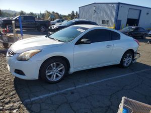 Nissan Altima S 2.5L 4 2013