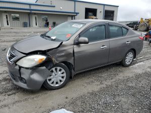 Nissan Versa S 1.6L 4 2012