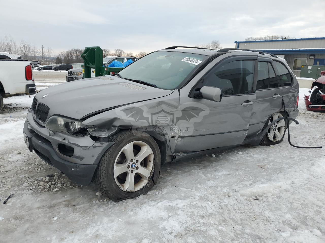 BMW X5 4.4L  8 2005