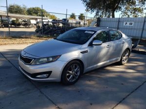 Kia Optima LX 2.4L 4 2013