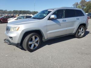 Jeep Grand Cherokee OVERLAND 5.7L 8 2011