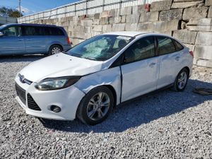 Ford Focus SE 2.0L 4 2014