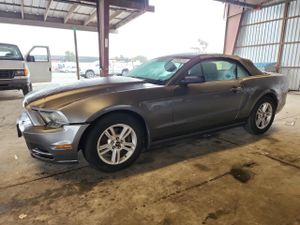 Ford Mustang 3.7L 6 2013