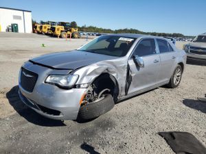 Chrysler 300C 3.6L 6 2015