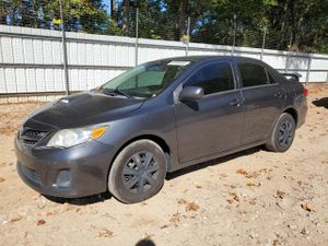 Toyota Corolla BASE 1.8L 4 2013