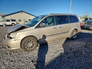 Chrysler Town & Country TOURING L 3.6L 6 2014