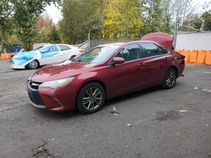 Toyota Camry LE 2.5L 4 2015