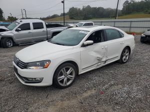 Volkswagen Passat SEL 2.0L 4 2014