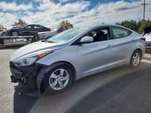 Hyundai Elantra SE 1.8L 4 2014