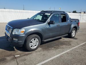 Ford Explorer XLT 4.0L 6 2010