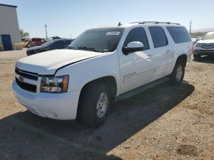 Chevrolet Suburban K1500 LT 5.3L 8 2012