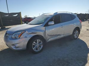 Nissan Rogue S 2.5L 4 2013
