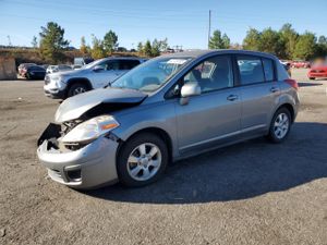 Nissan Versa S 1.8L 4 2012
