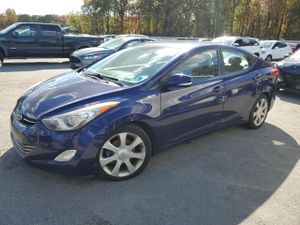 Hyundai Elantra GLS 1.8L 4 2013