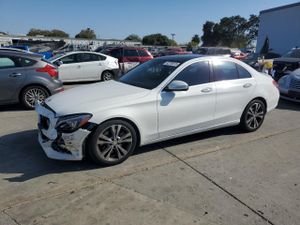Mercedes-Benz C 300 2.0L 4 2015