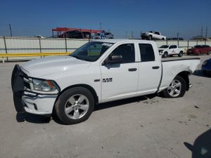 RAM 1500 ST 5.7L 8 2014