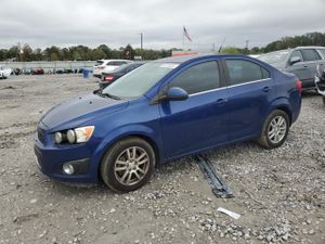 Chevrolet Aveo (Sonic) LT 1.8L 4 2014