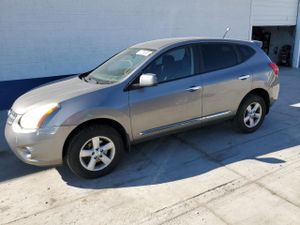 Nissan Rogue S 2.5L 4 2013