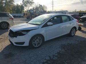 Ford Focus SE 2.0L 4 2015