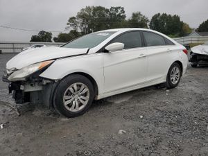 Hyundai Sonata GLS 2.4L 4 2013