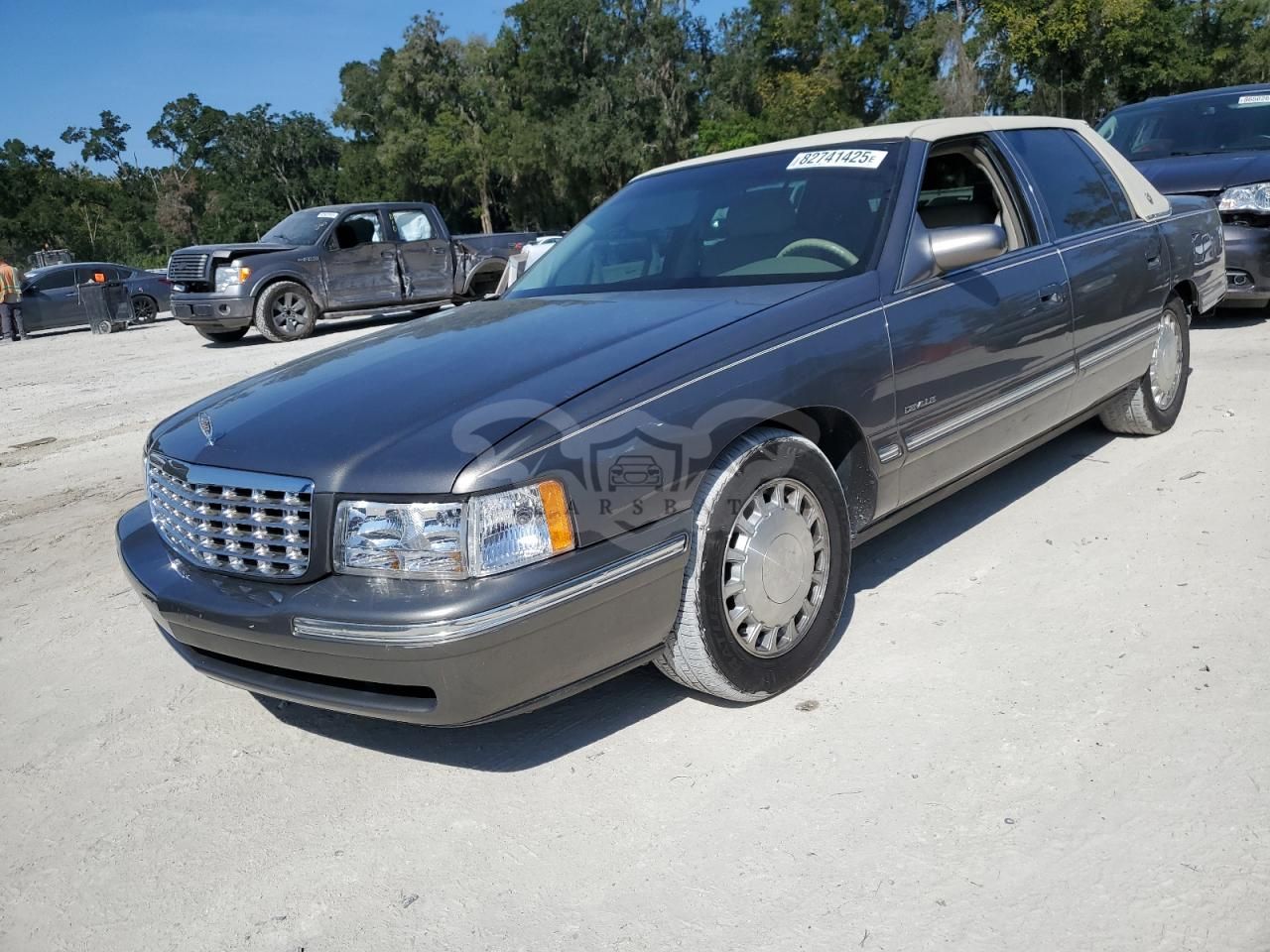 Cadillac Deville 4.6L 8 1998