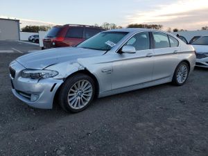 BMW 5 Series XI 3.0L 6 2012