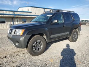 Nissan Xterra X 4.0L 6 2015