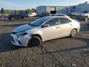 Toyota Corolla L 1.8L 4 2015