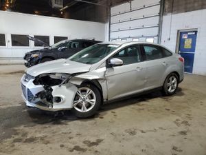Ford Focus SE 2.0L 4 2014