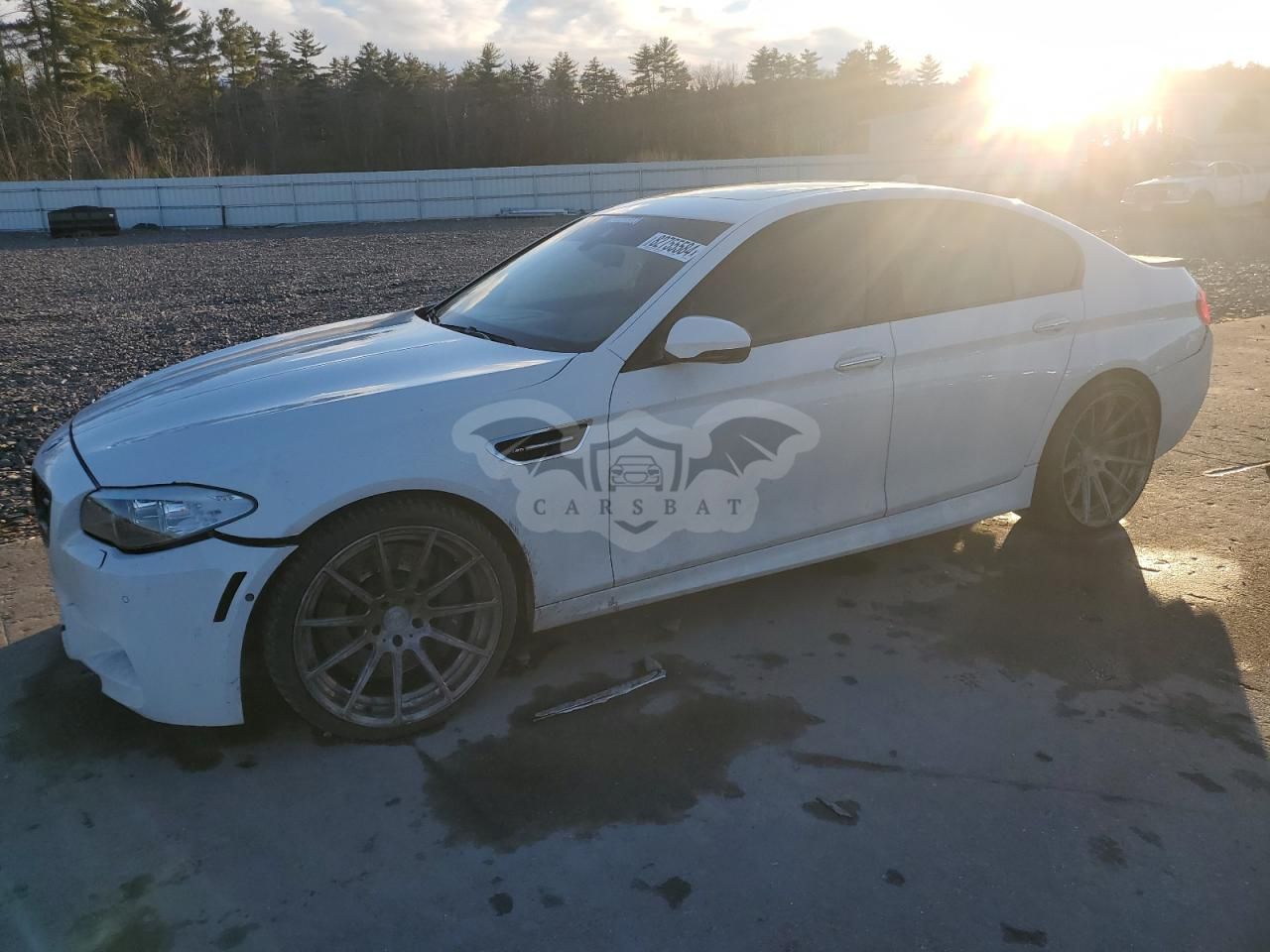BMW M5 4.4L 8 2013