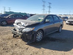 Toyota Corolla BASE 1.8L 4 2013