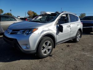 Toyota Rav4 XLE 2.5L 4 2015