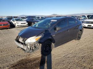 Toyota Prius 1.8L 4 2013