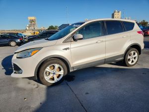 Ford Escape SE 2.5L 4 2015