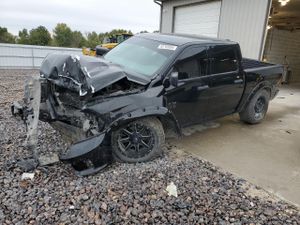 RAM 1500 ST 5.7L 8 2015