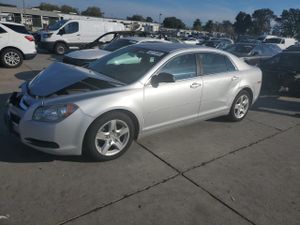 Chevrolet Malibu LS 2.4L 4 2012