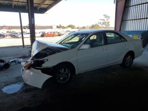 Toyota Camry LE 3.0L 6 2004