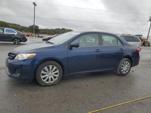 Toyota Corolla BASE 1.8L 4 2013