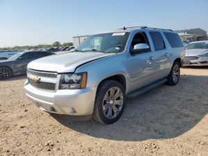 Chevrolet Suburban C1500 LTZ 5.3L 8 2013