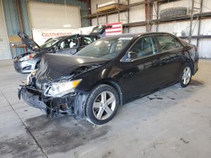 Toyota Camry BASE 2.5L 4 2012