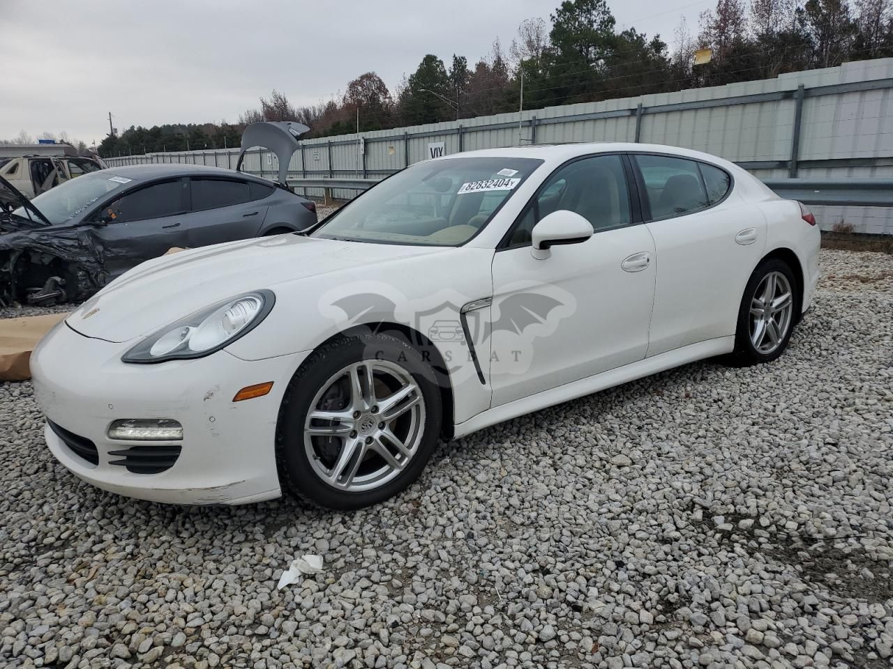 Porsche Panamera 2 3.6L 6 2012