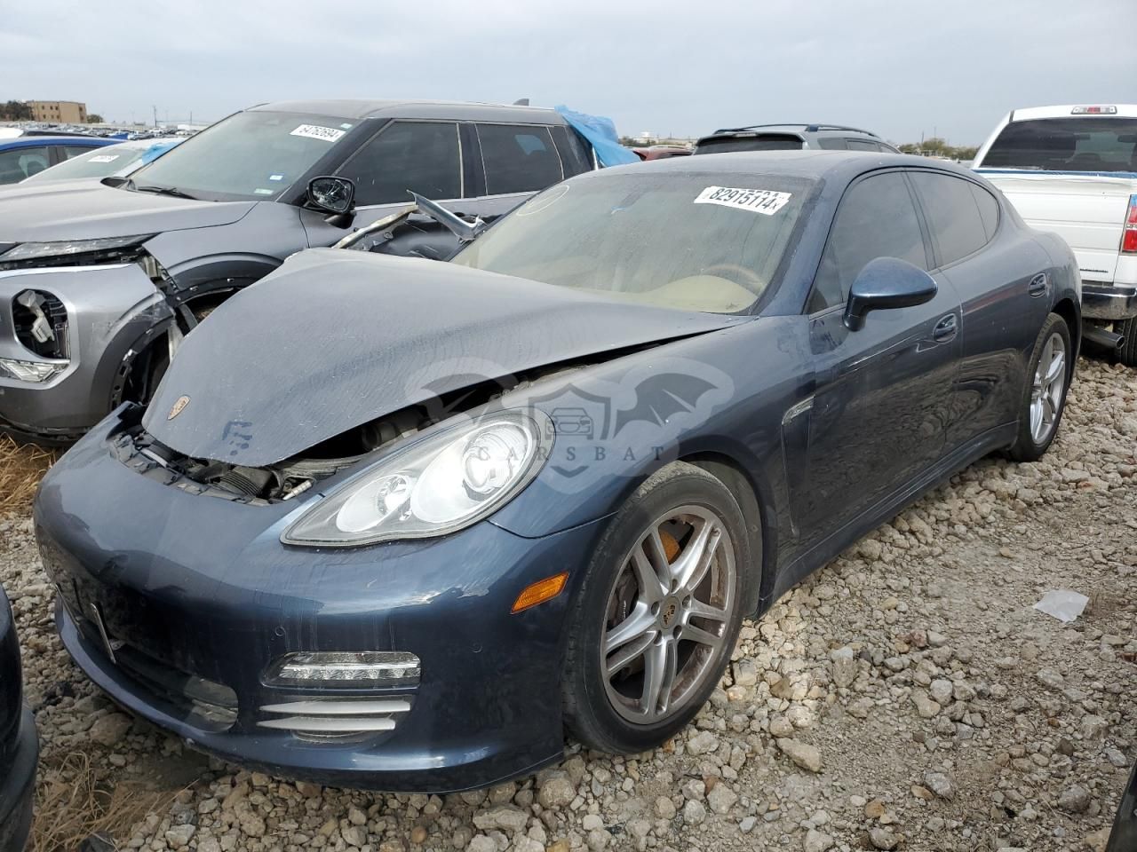 Porsche Panamera 2 3.6L 6 2012